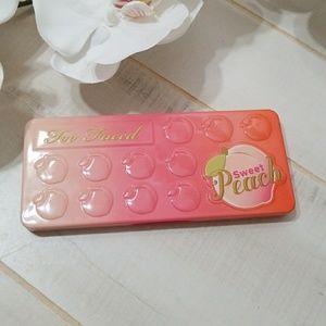 Too Faced Sweet Peach Eyeshadow Palette
